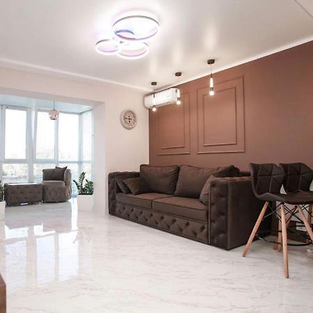 2 Bedroom Apartment On Shulginih Kropyvnytskyi Exterior photo